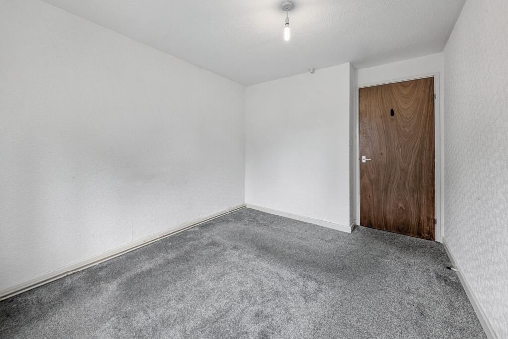 7 St. Patricks Walk, Gateshead, Tyne And Wear, NE10 9HF