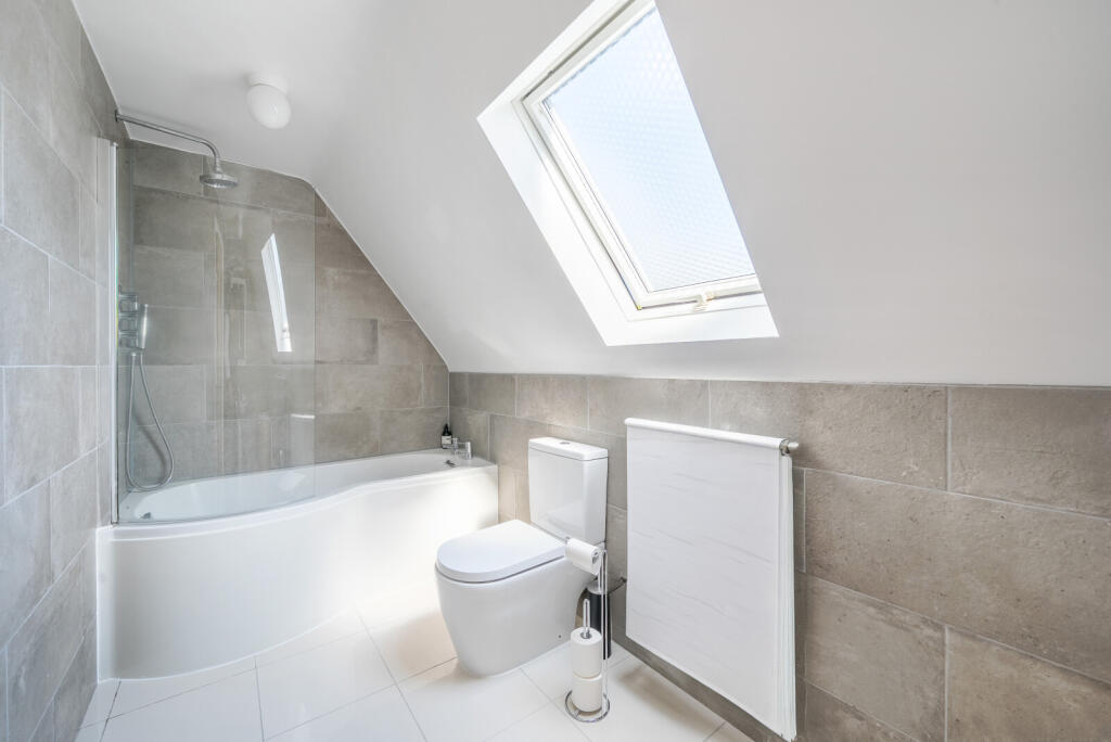 27-681a38fa0f521-...