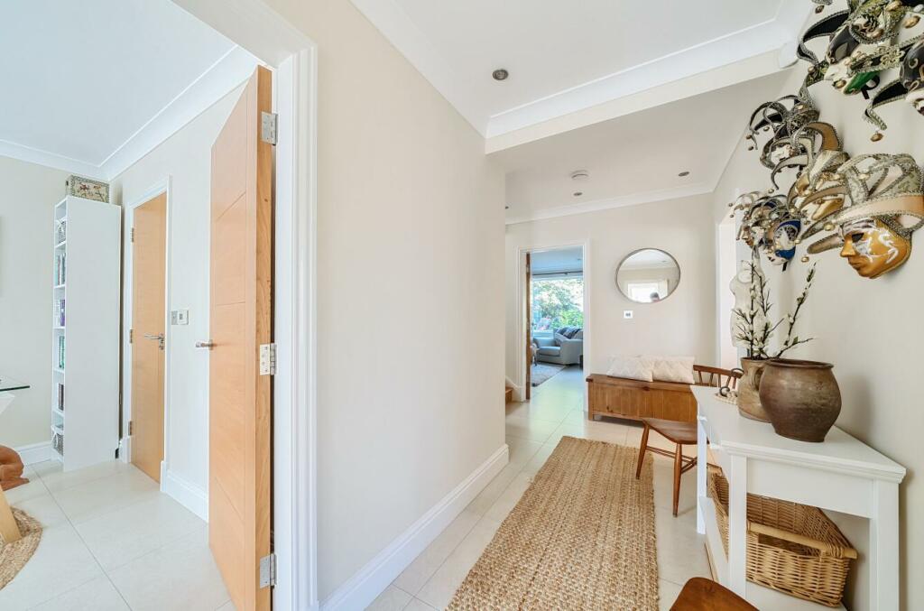 Davidson Frost-Wellings, DFW, Clamp Hill, Stanmore