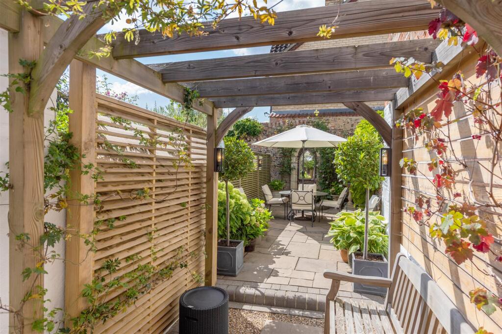 63 Whiting Street ph06.jpg