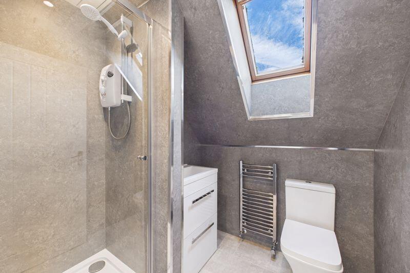 Bedroom 2 En-Suite
