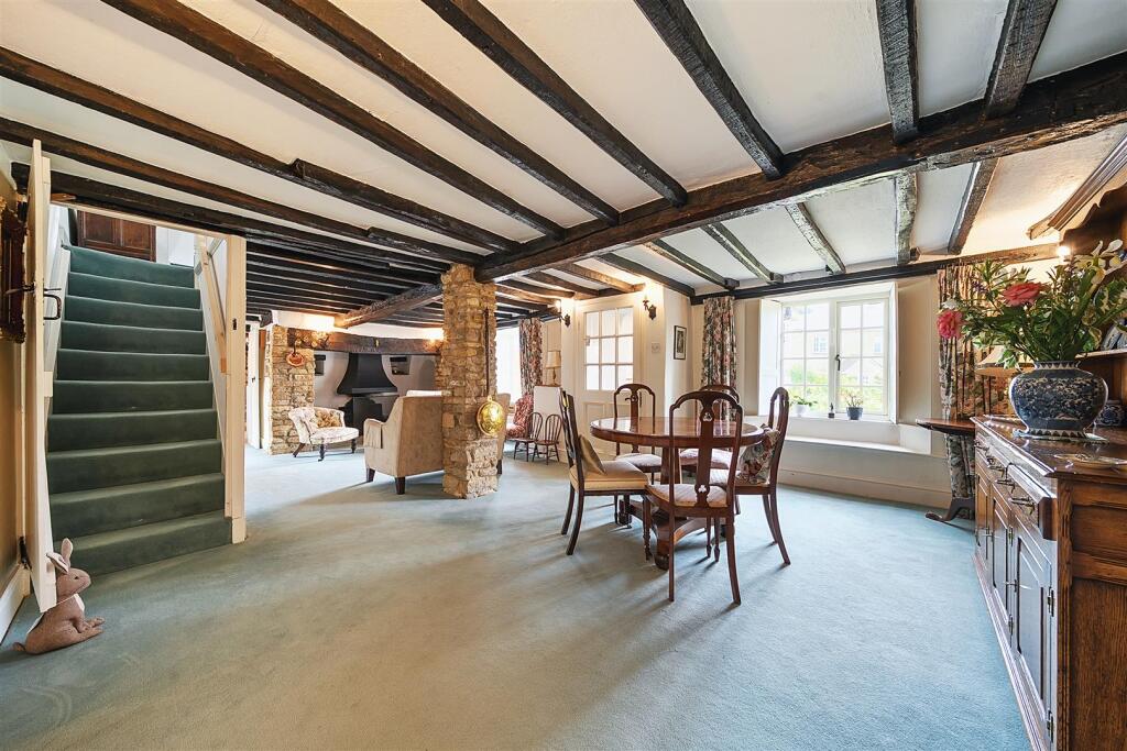 Bricklayers Cottage, 11 Careys Road, Pury End (6).