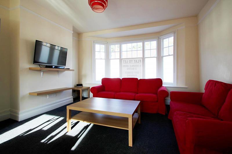 lounge 2