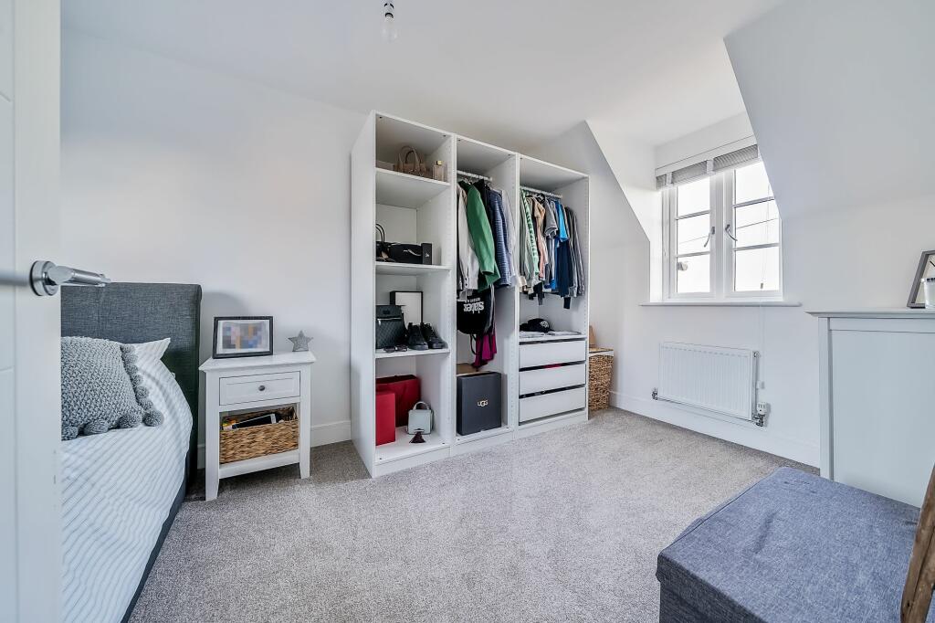 Bedroom Two (2)