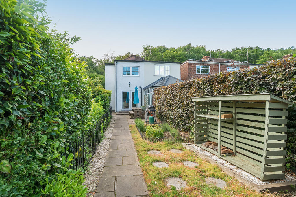 1309358-2-684b074...