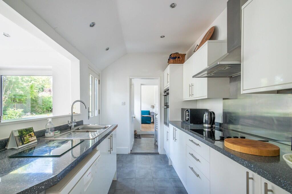 1 Victoria Cottag...