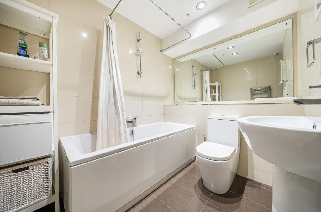 1360588-19-68d668...