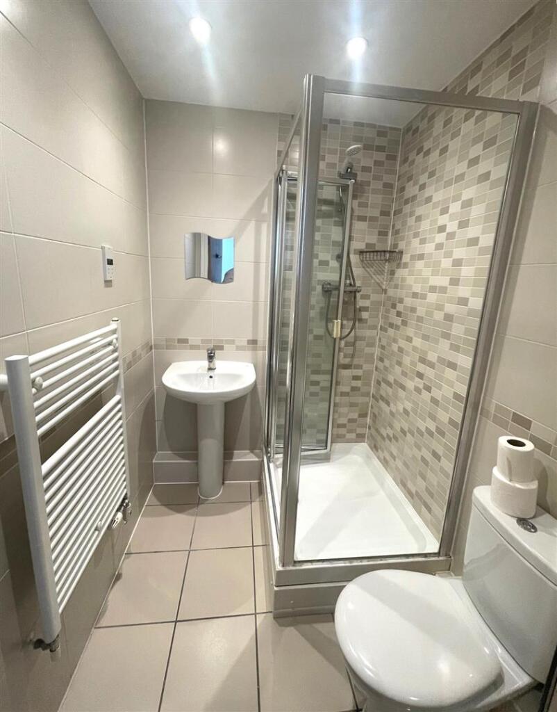 Ensuite.jpg
