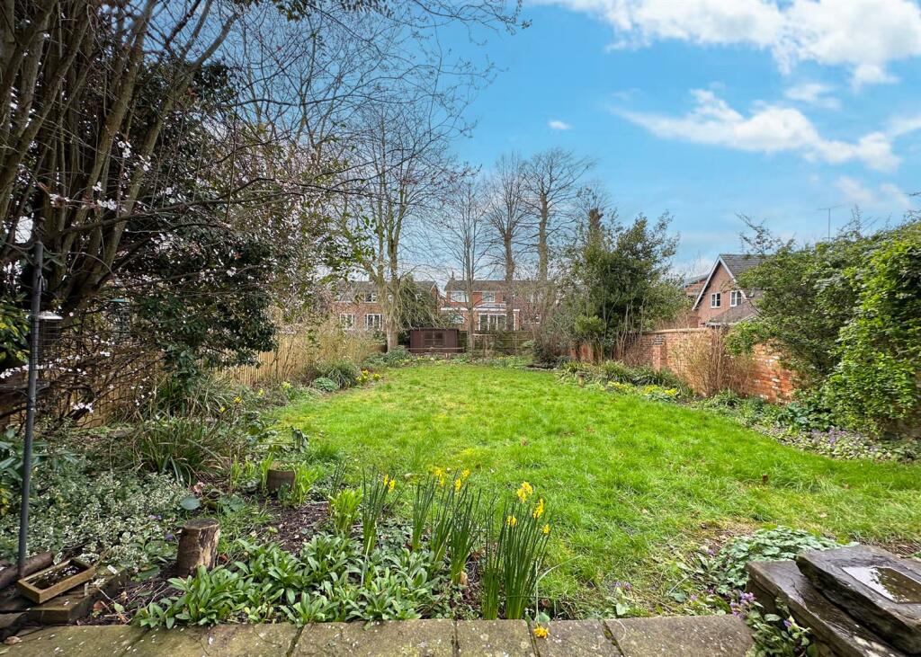 GARDEN