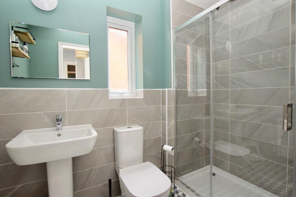Ensuite