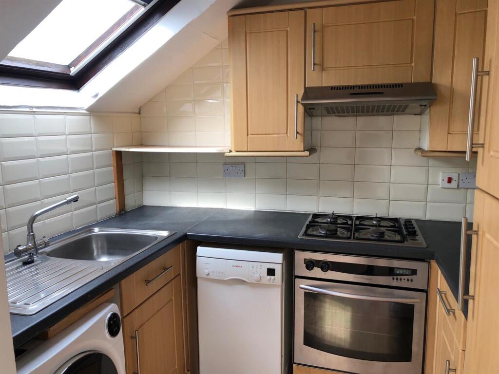 Fitted Kitchen: