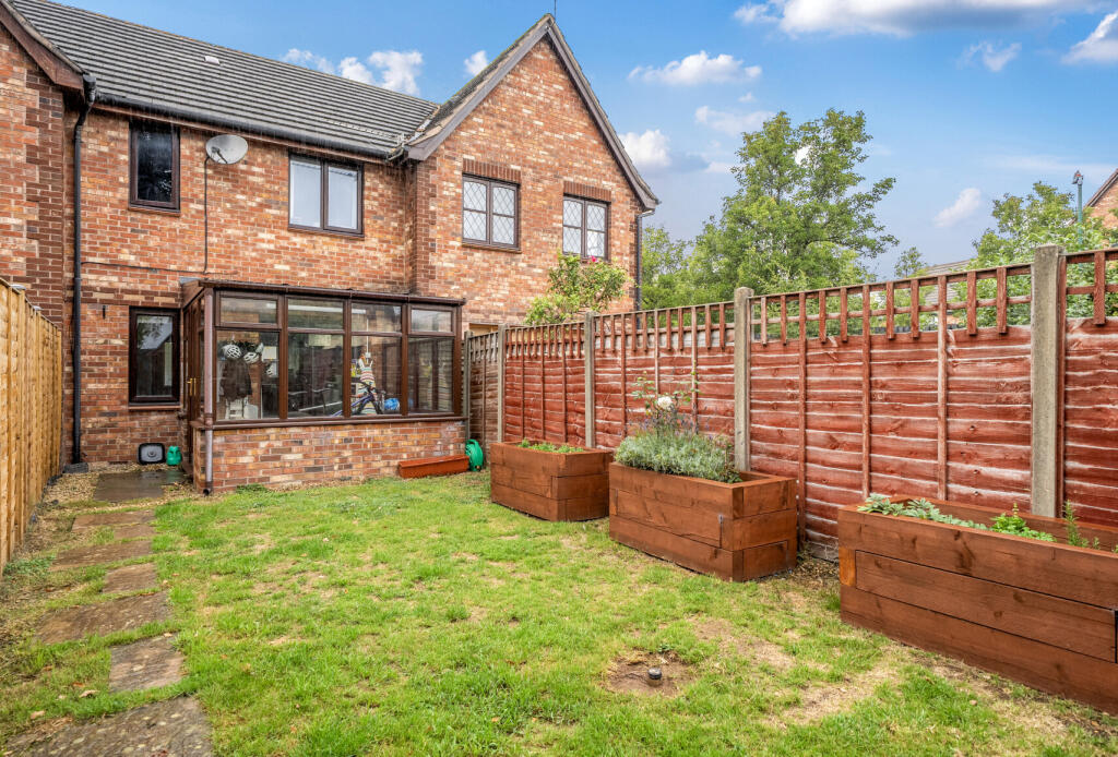 1346682-3-68b716e...