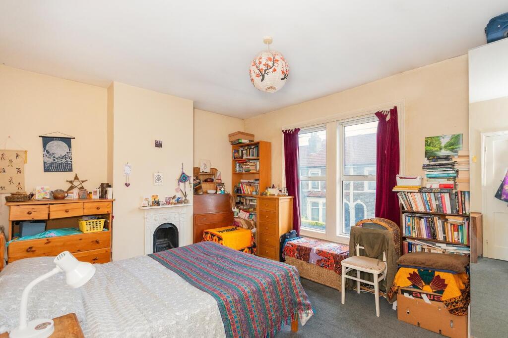 2B2REN - Bedroom D.jpg