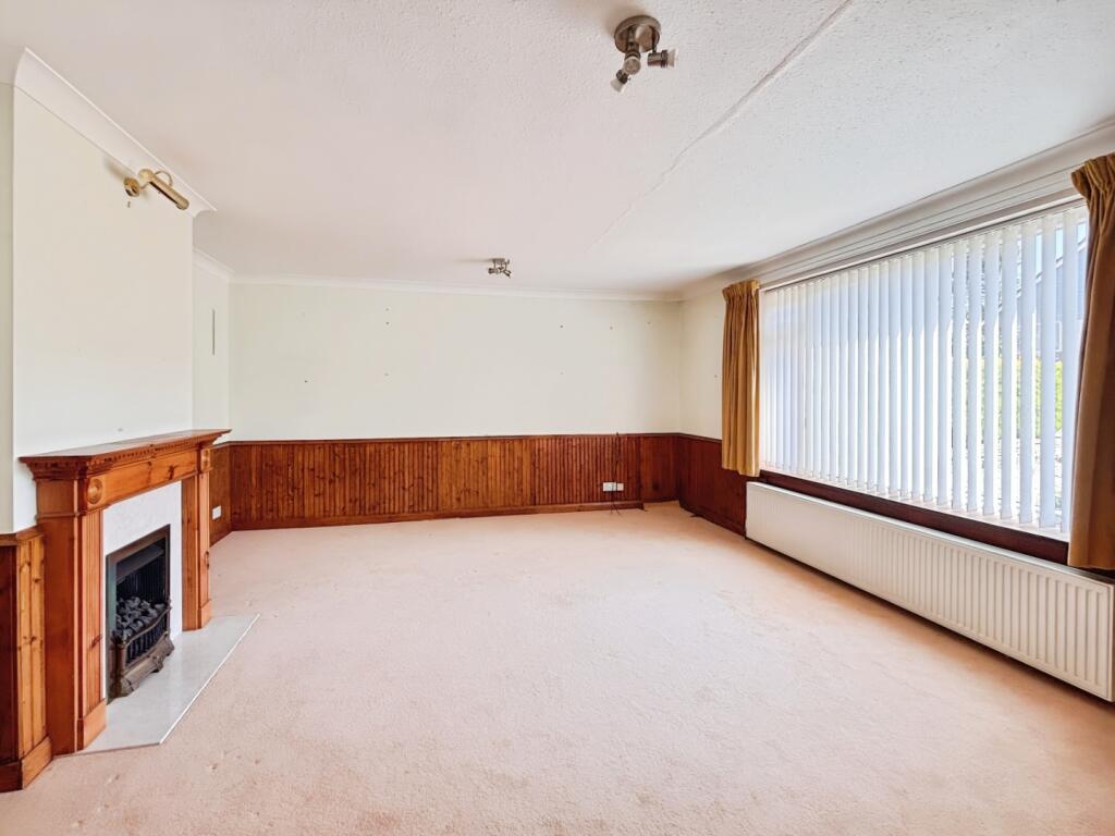 pbox-living_room-321847.JPG