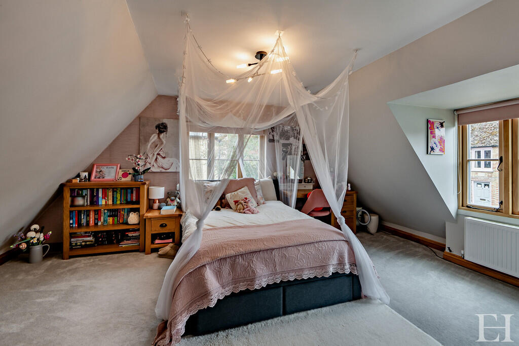 8647171-interiorW...