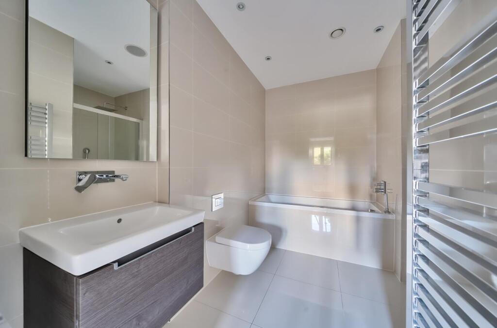 Davidson Frost-Wellings, DFW, Bentley Priory, Stan