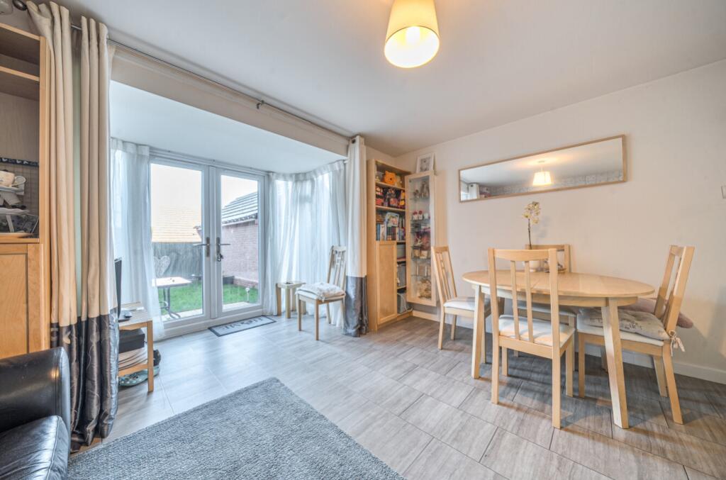 1383669-21-69209952e427a