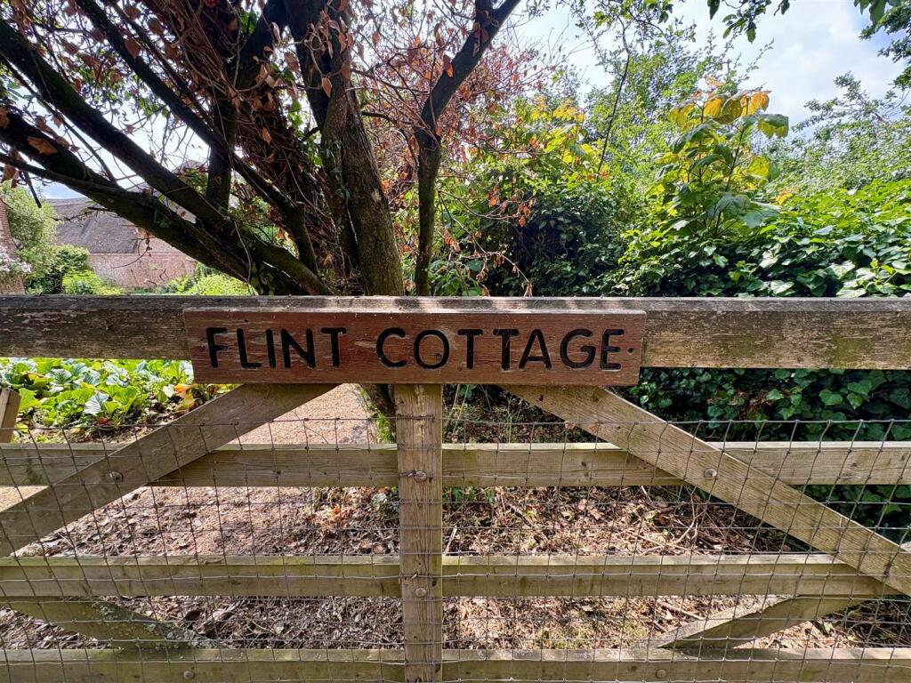 Cottage Sign.jpg