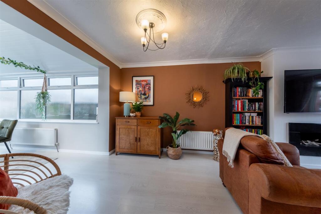 24 Limewood Crescent-011.jpg