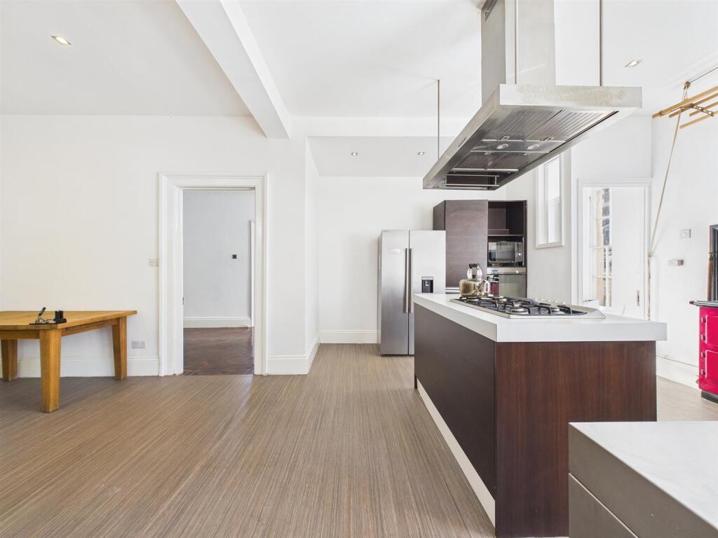 24 - Detached Victorian Villa for Auction, Weston-