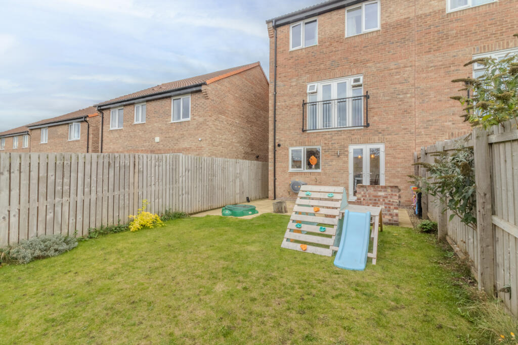 50 Harebell Road (Exterior) (2 of 3)