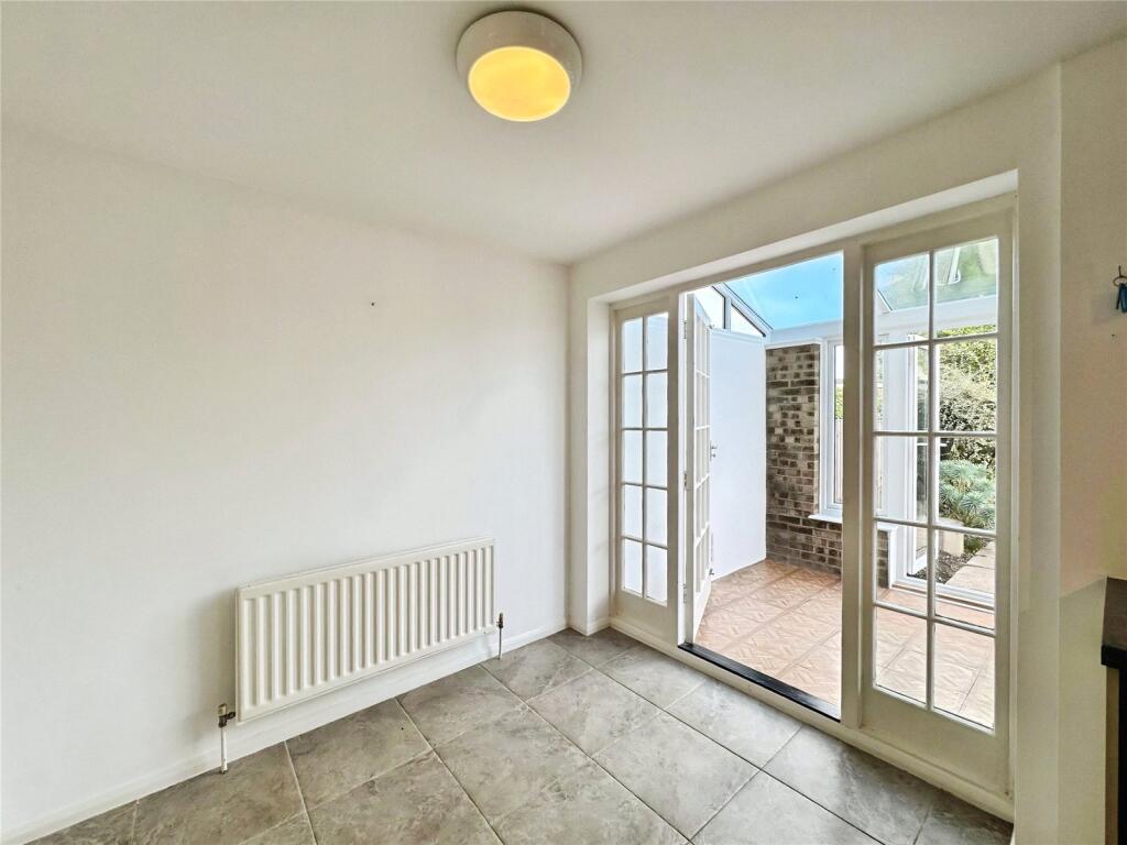 Picture No. 02