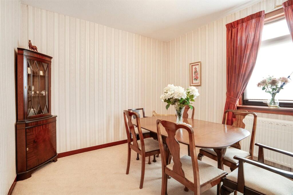 Dining Or Bed 3