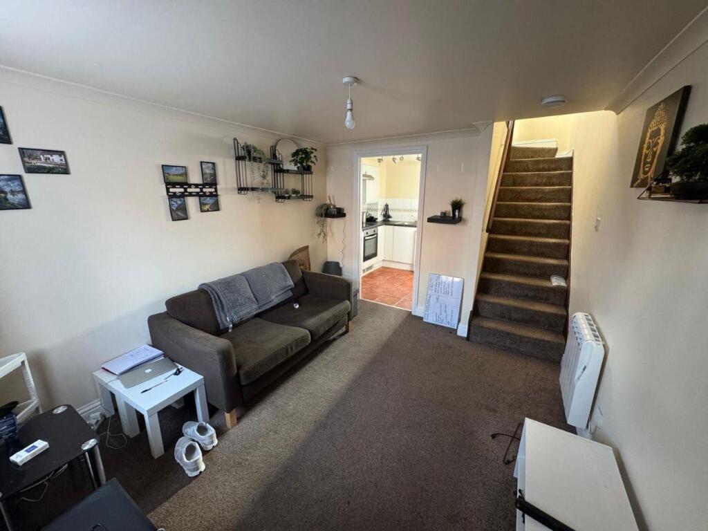 Living Room.jpg