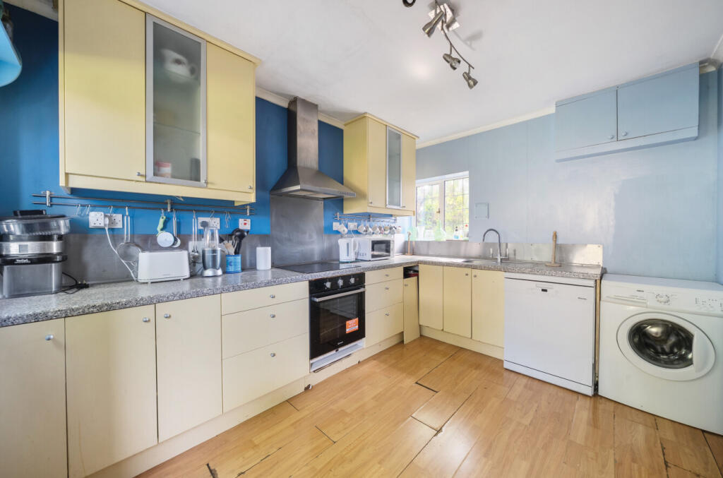 1325877-24-687788...