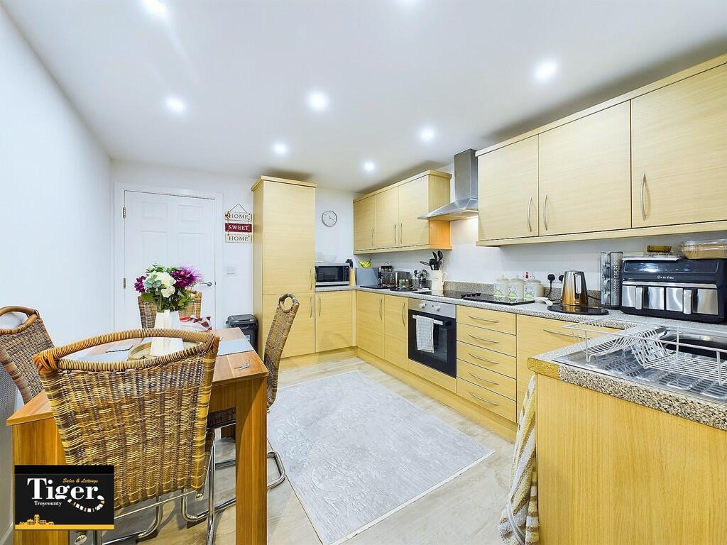 CAM03440G0-PR0219...