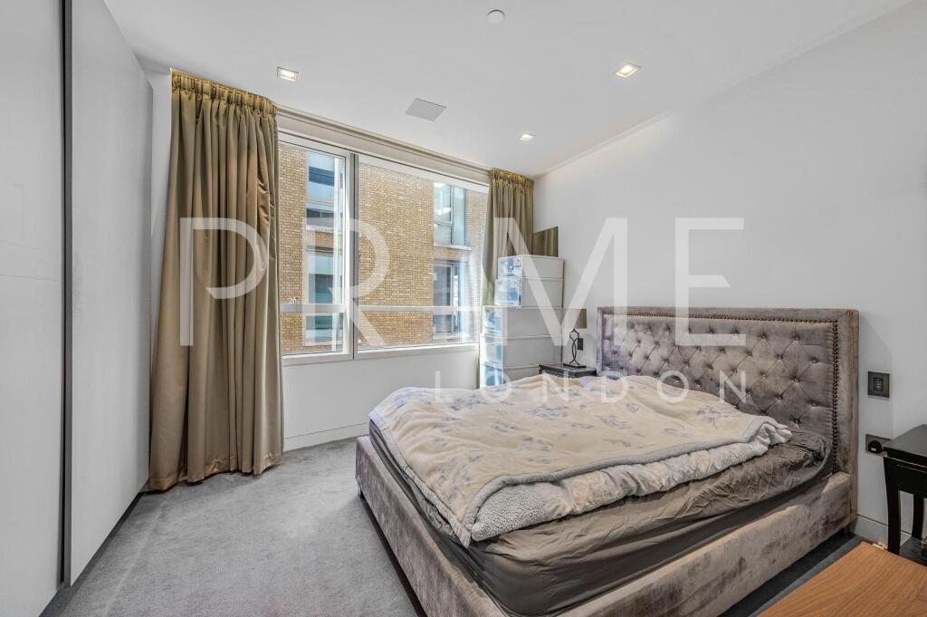 bathroom ghg (2).jpg