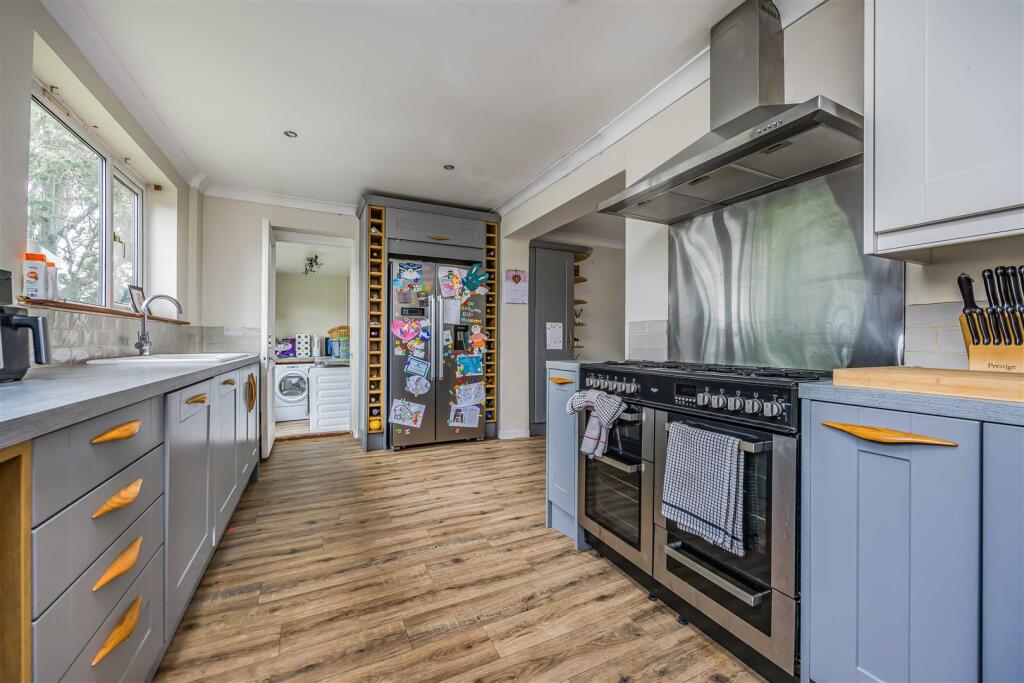 59 Beaufort Road, Havant-Small-PorticoMarketing-So