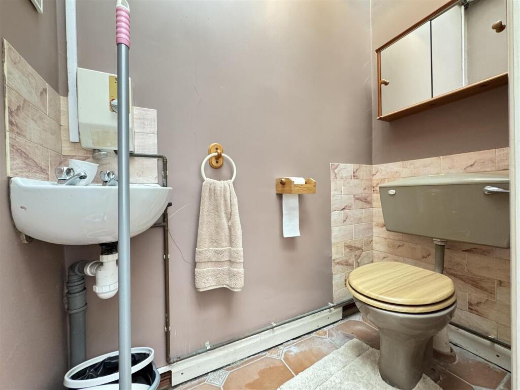 IMG_9572 (Large).JPG