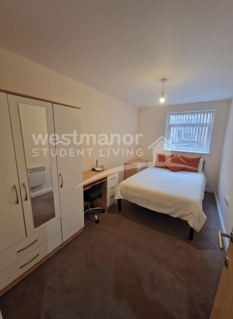 FLAT 7