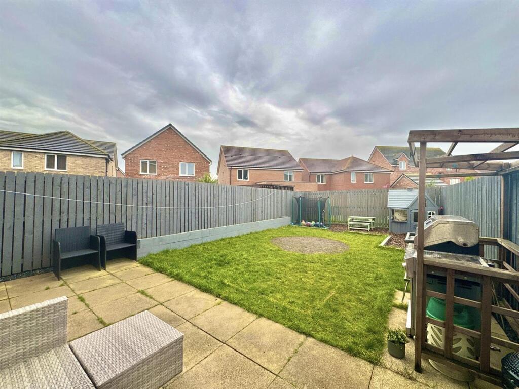 warley close garden.jpg