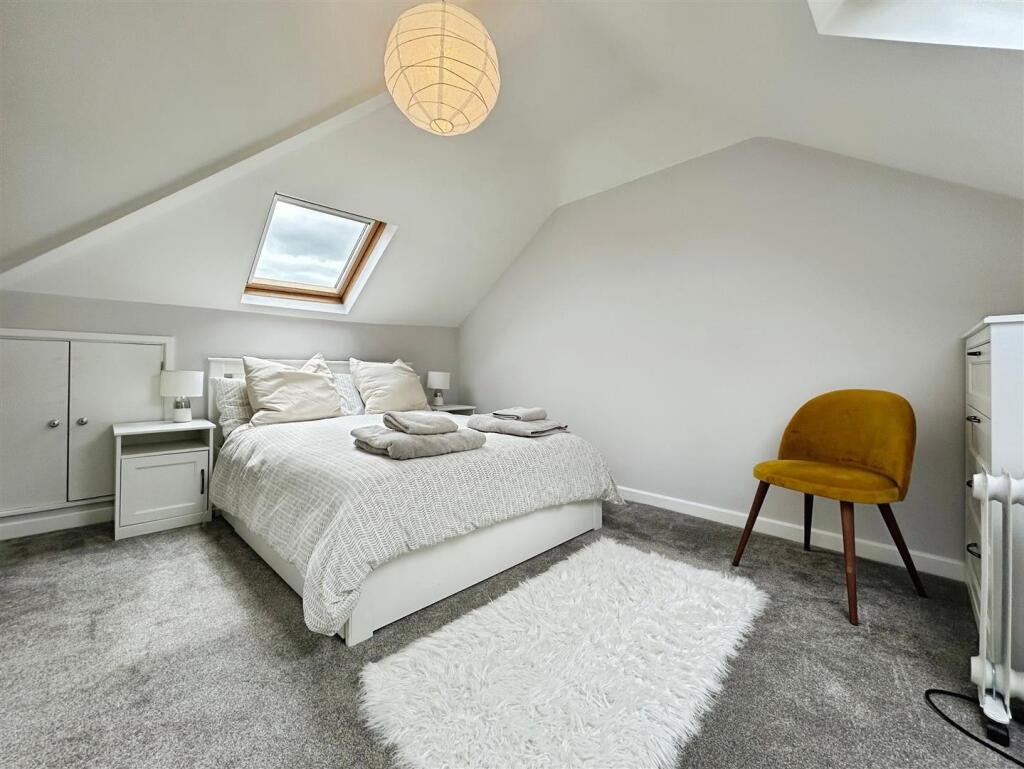 8823c229--4876-91DC-0AB861CF42C7-18597-00000BA3DC2