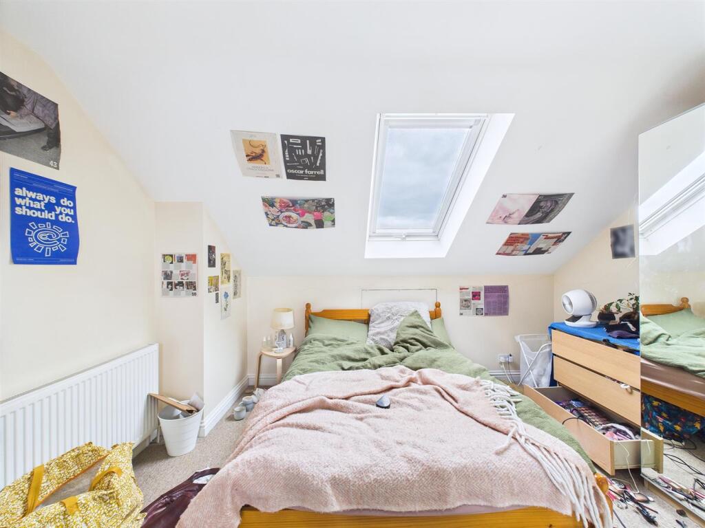 6 bedroom HMO (2).jpg