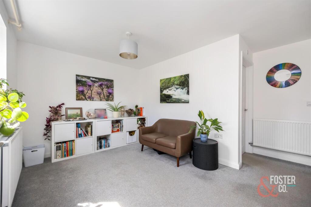 Fletcher Way 19-018.jpg