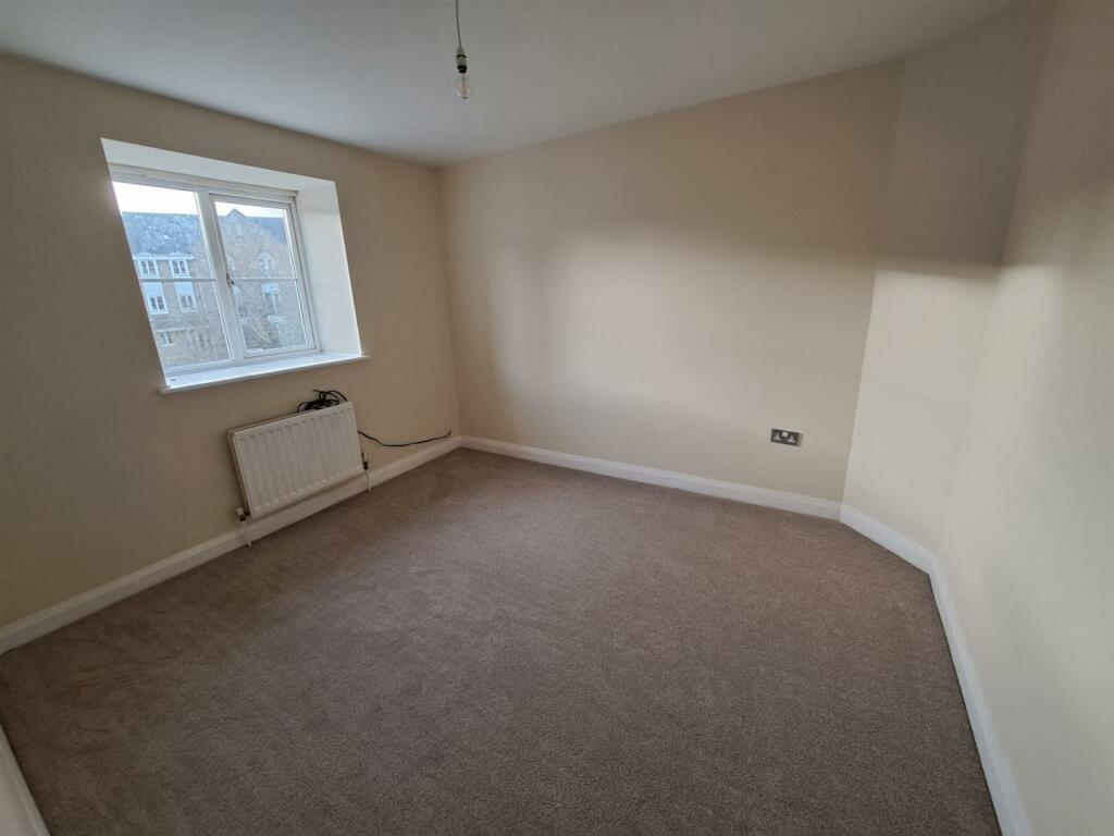 Henry Bird Court, Northampton
