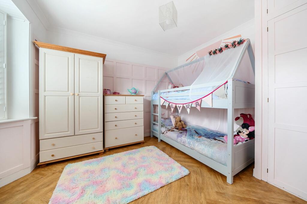 Bedroom Two (2)