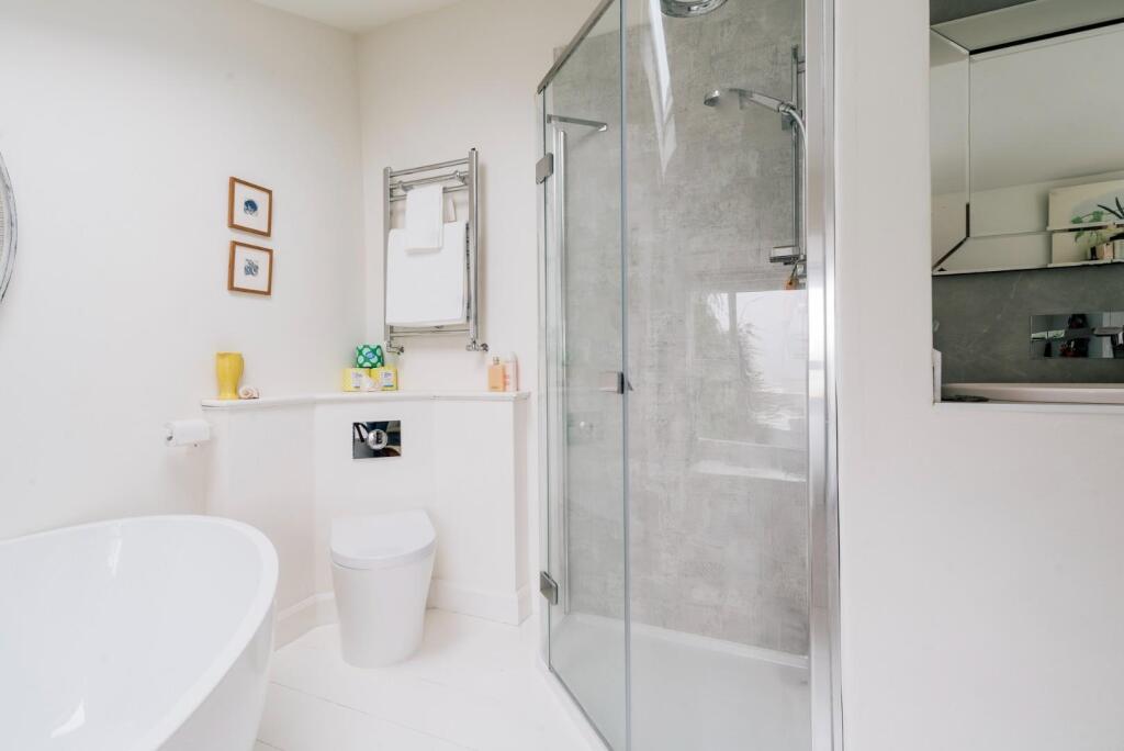 Ensuite
