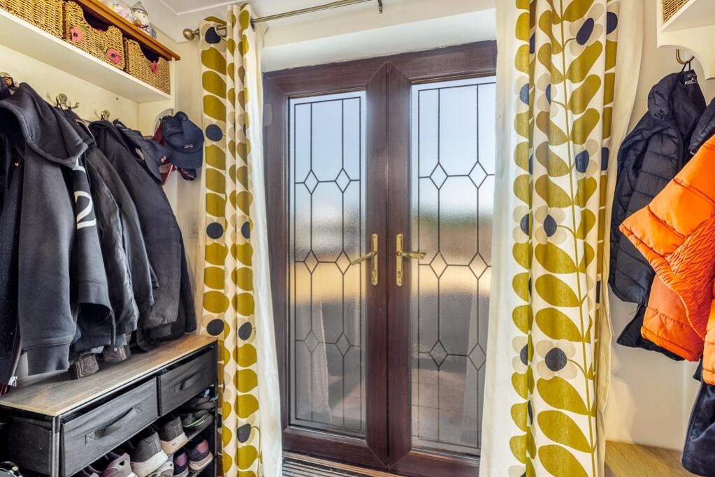 16 Clough Road (Holbeach)-15