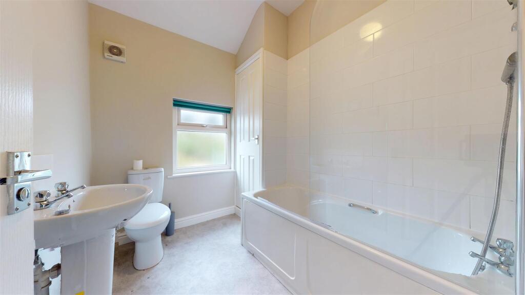 Crawford Road Bathroom