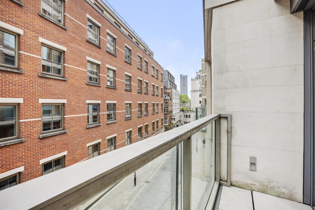 39WrenHouse,190Strand,WC2R-22.jpg