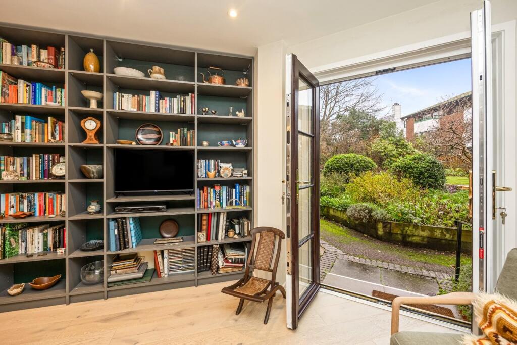Cagefoot Lane_Raynor Court_Flat 6-004.JPG
