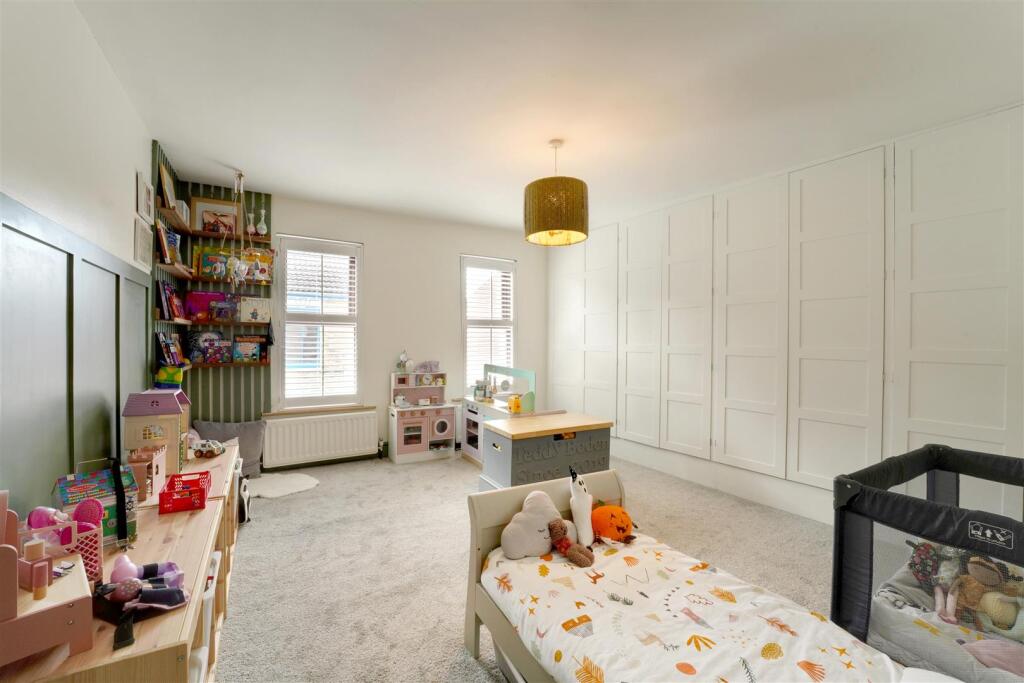 Rochester 62 Stanhope rd  (9).jpg