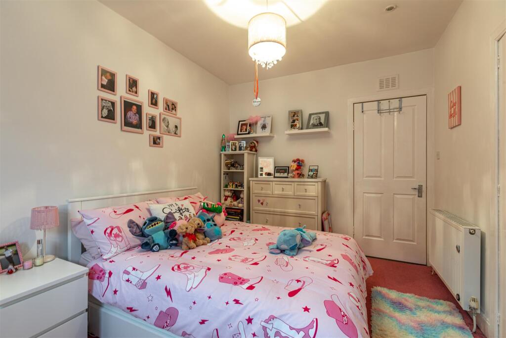 2 Abbots Place Galashiels 25.JPG