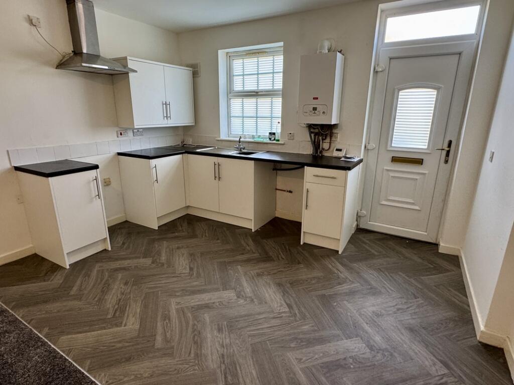 Kitchen / Living