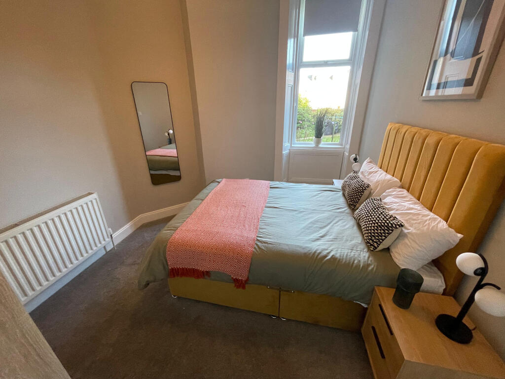 Meadowpark St Bedroom 1