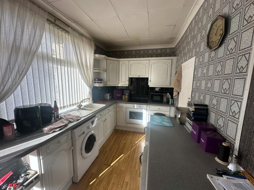 8C89C7D1-D37D-46A2-B6D2-786414EEE594